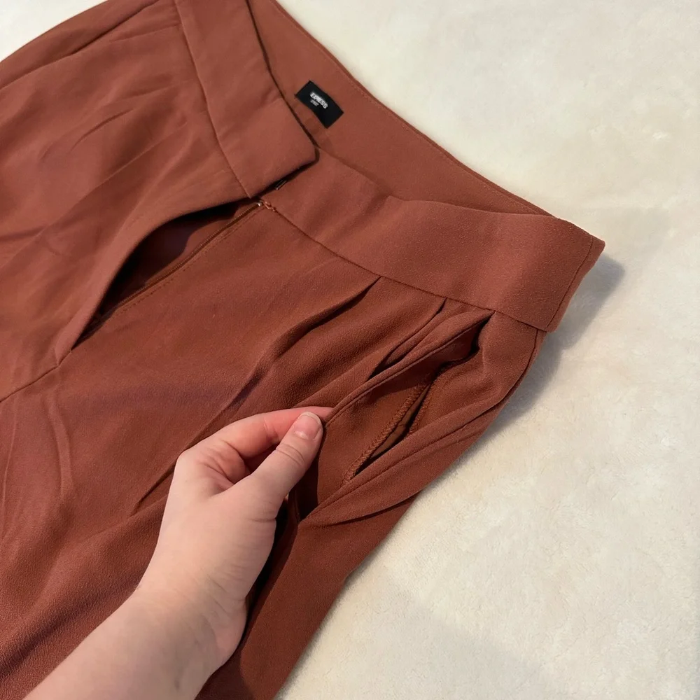 Express women’s pantsuit size L rust color - Picture 4 of 13